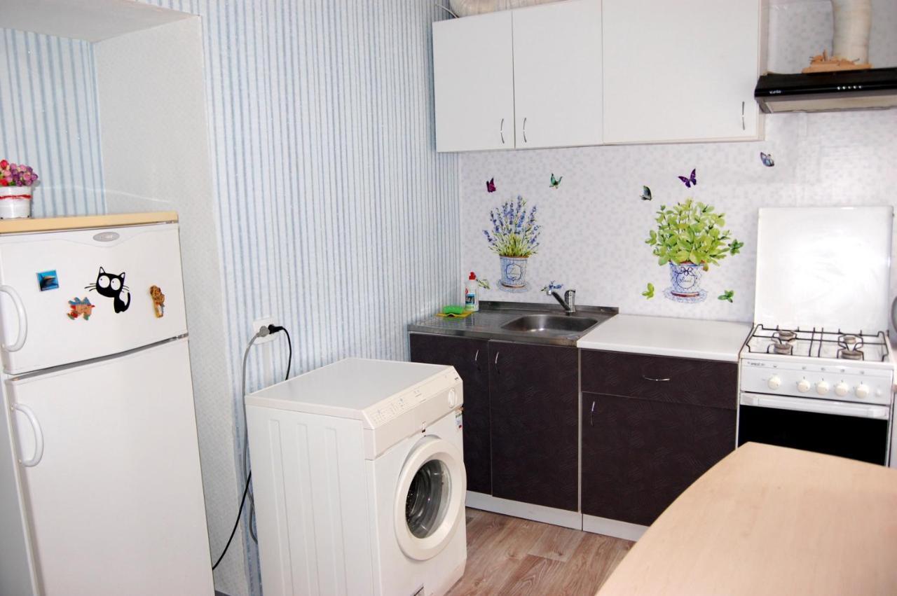 Standard Apartment On Umanskaya Kijev Kültér fotó